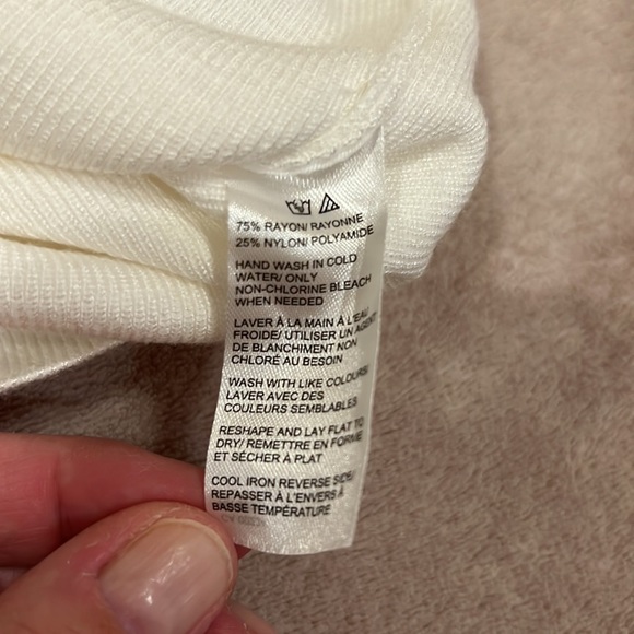 Saks Fifth Avenue Top - Picture 5 of 6